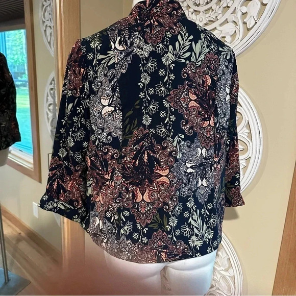 CJ Banks Floral Jacket Side Zipper Lightweight - Picture 2 of 10